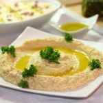 hummus middle eastern catering refugee cooks